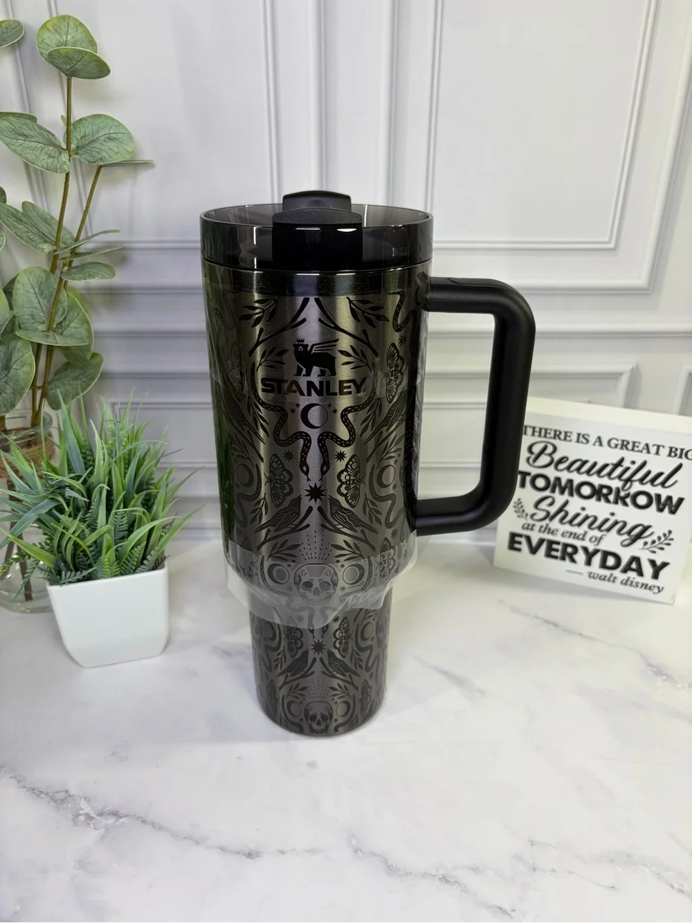 Stanley Deadly Damask 40oz BNIB - Picture 3 of 11